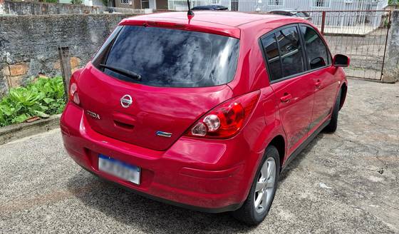 NISSAN TIIDA 1.8 S 16V FLEX 4P MANUAL